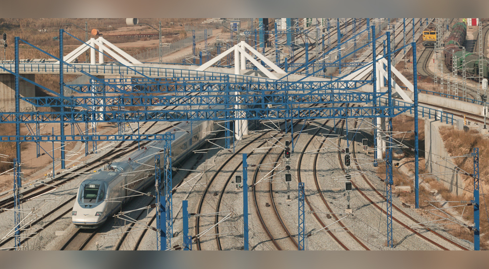 Formaci�n de postgrado en transporte terrestre y en ingenier�a y mantenimiento ferroviario