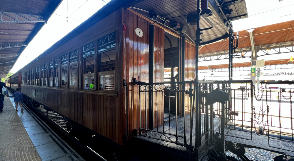 El Tren de la Fresa celebra sus 40 a�os con un tren conmemorativo 