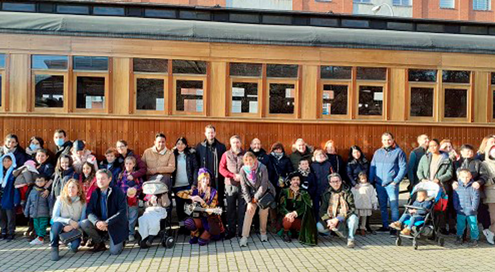Ni�as y ni�os de Ucrania y Espa�a convierten el primer Tren de la Navidad en el �Tren de la Esperanza�