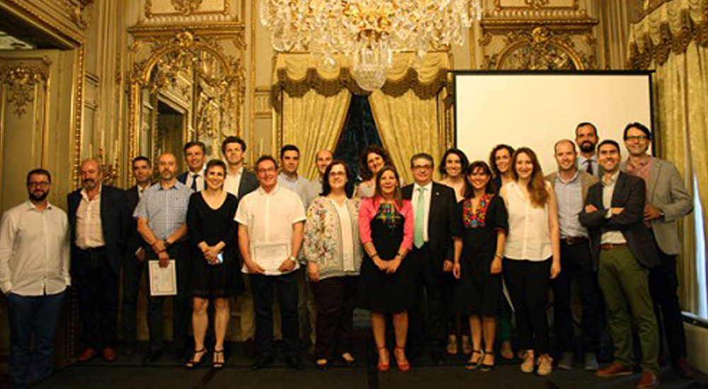 Entrega de diplomas de la XXX edición del Curso General de Transportes Terrestres Entrega de diplomas de la XXX edición del Curso General de Transportes Terrestres