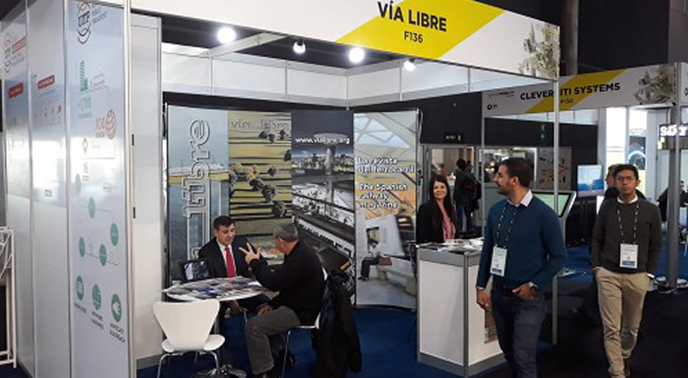 La revista �V�a Libre�, en Smart Mobility Congress